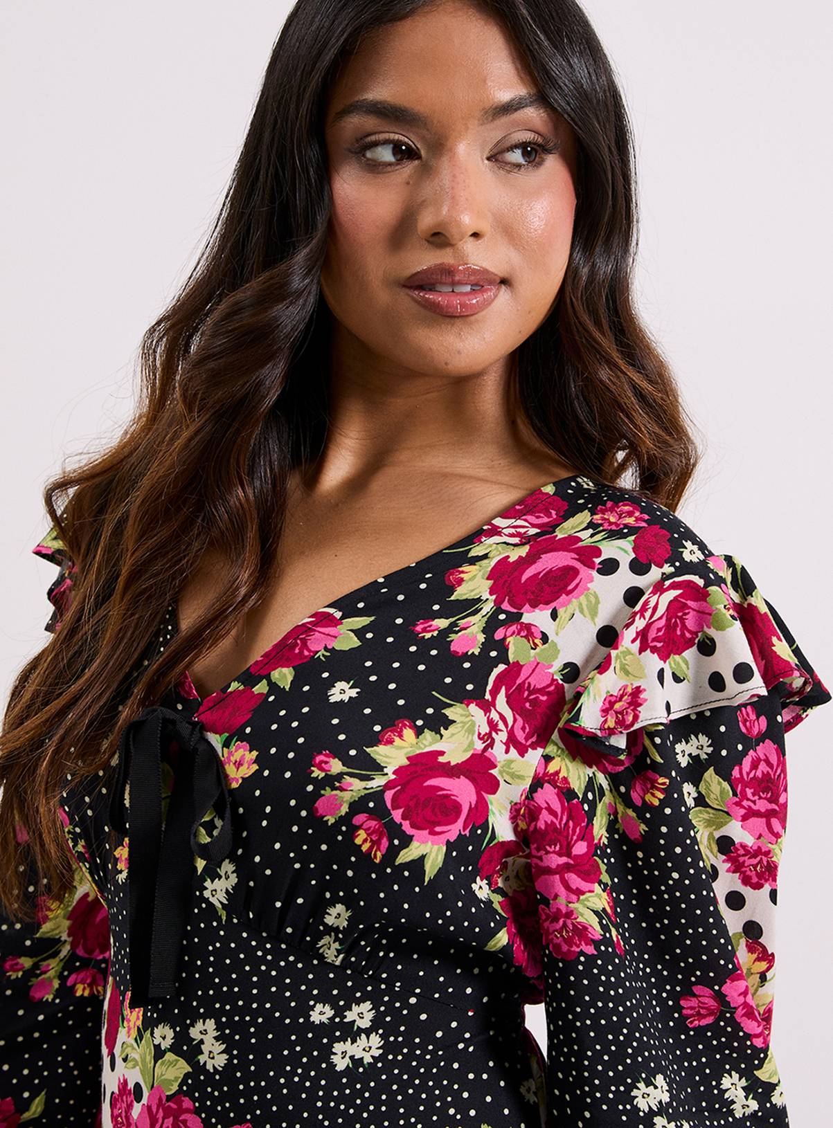 DOROTHY PERKINS Petite Patchwork Floral Contrast Bow Detail Frill Printed Midaxi Dress 6 - Image 4